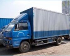2吨箱式货车