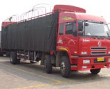 半封闭8吨车